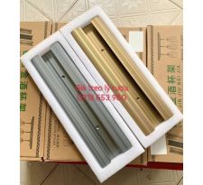 Giá treo ly rượu